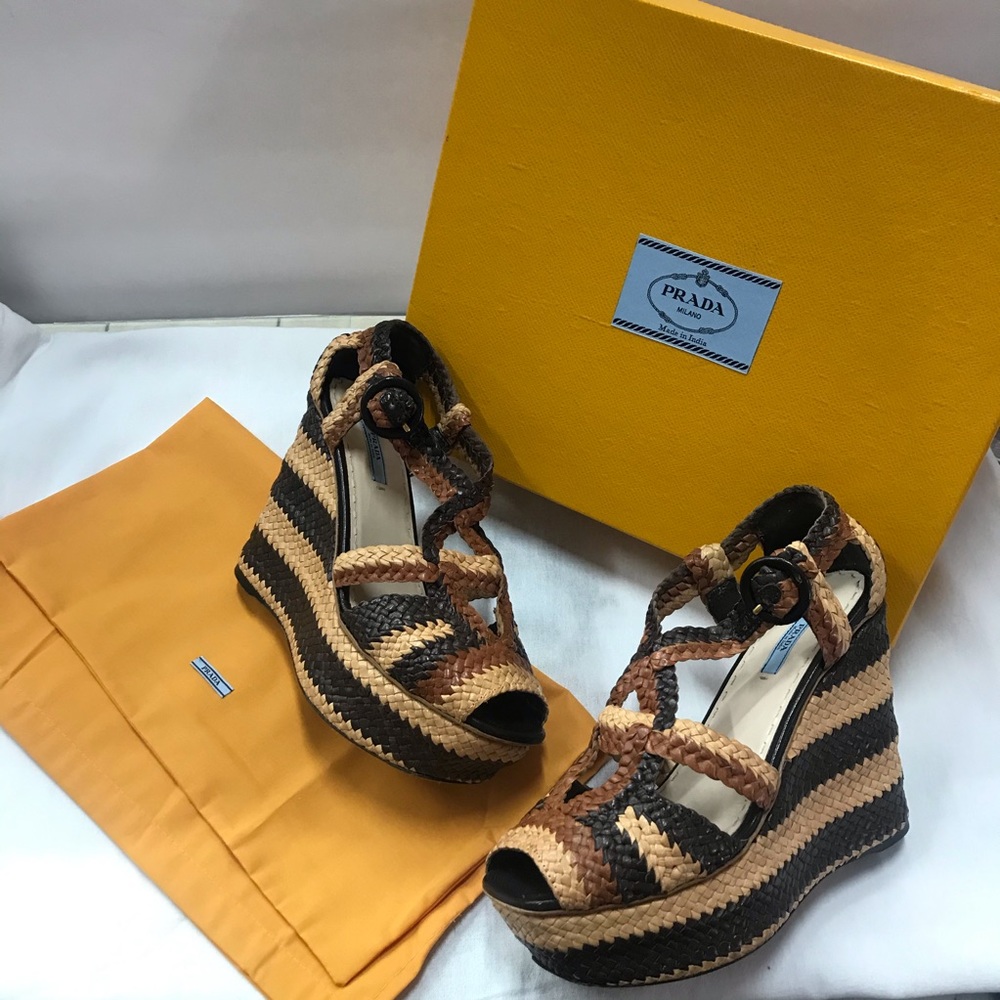 PRADA Brown Woven Leather Peep Toe Wedge Sandals - Picture 2 of 14